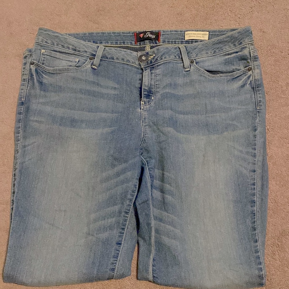 Guess Medium Rise Curvy Skinny Jeans